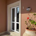 Chimera Apartman Pachino